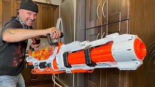 NERF GUN WAR 15 | Nerf Heavy Weapons Guy