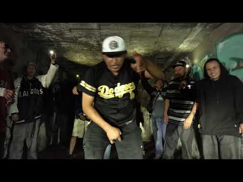 Escándaloso 13 and 2 more