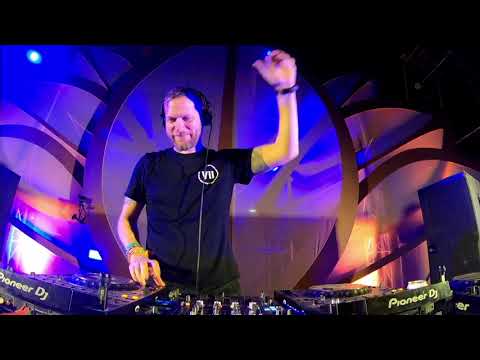 John Askew - Darkness Comes | Live from Unknoscious Festival 2023
