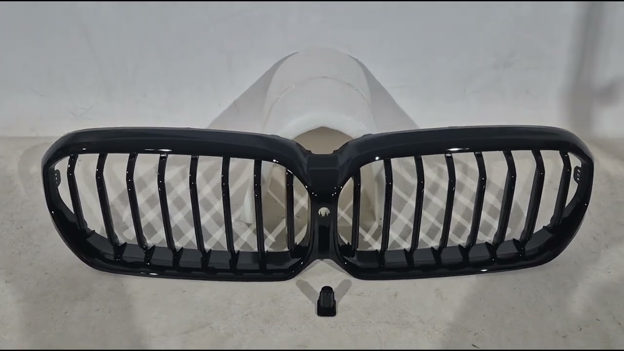 BMW 5 серія G30/G31 2017-2023 рр. Ніздрі 1 Bar (2021+, чорний глянцевий) Video 1