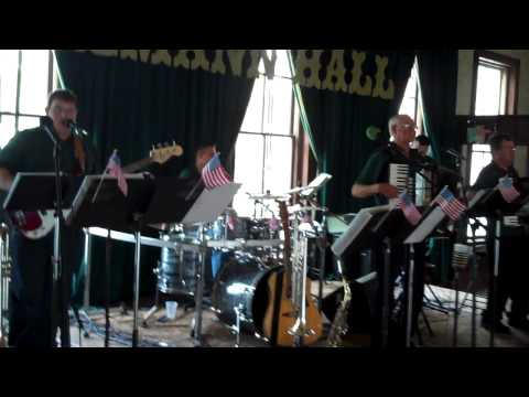 INCREDIBLE MUSIC MAKERS POLKA BAND - SCHULENBURG, TEXAS  NOV. 10, 2013
