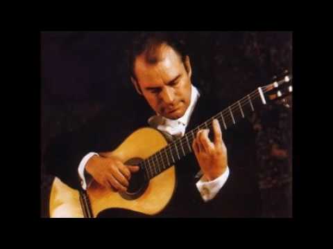 Julian Bream: 1975 live concert playing Weiss, Bach, Searle, Falla, and Arnold