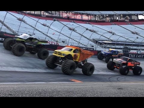 TMB TV AT 10.4 BRISTOL MOTOR SPEEDWAY Monster Trucks 2019 - ActionTracks