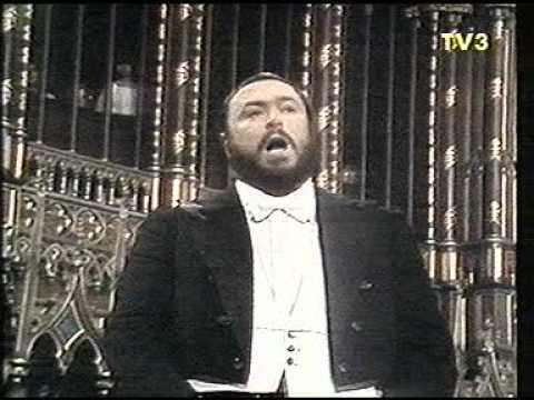Luciano Pavarotti - Montreal - 1978 - Adeste Fideles