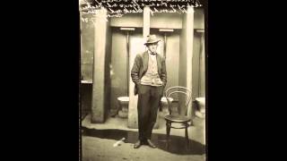 He's Tight Like This - Hilda Alexander & Mamie McClure & The Backa Town Boys