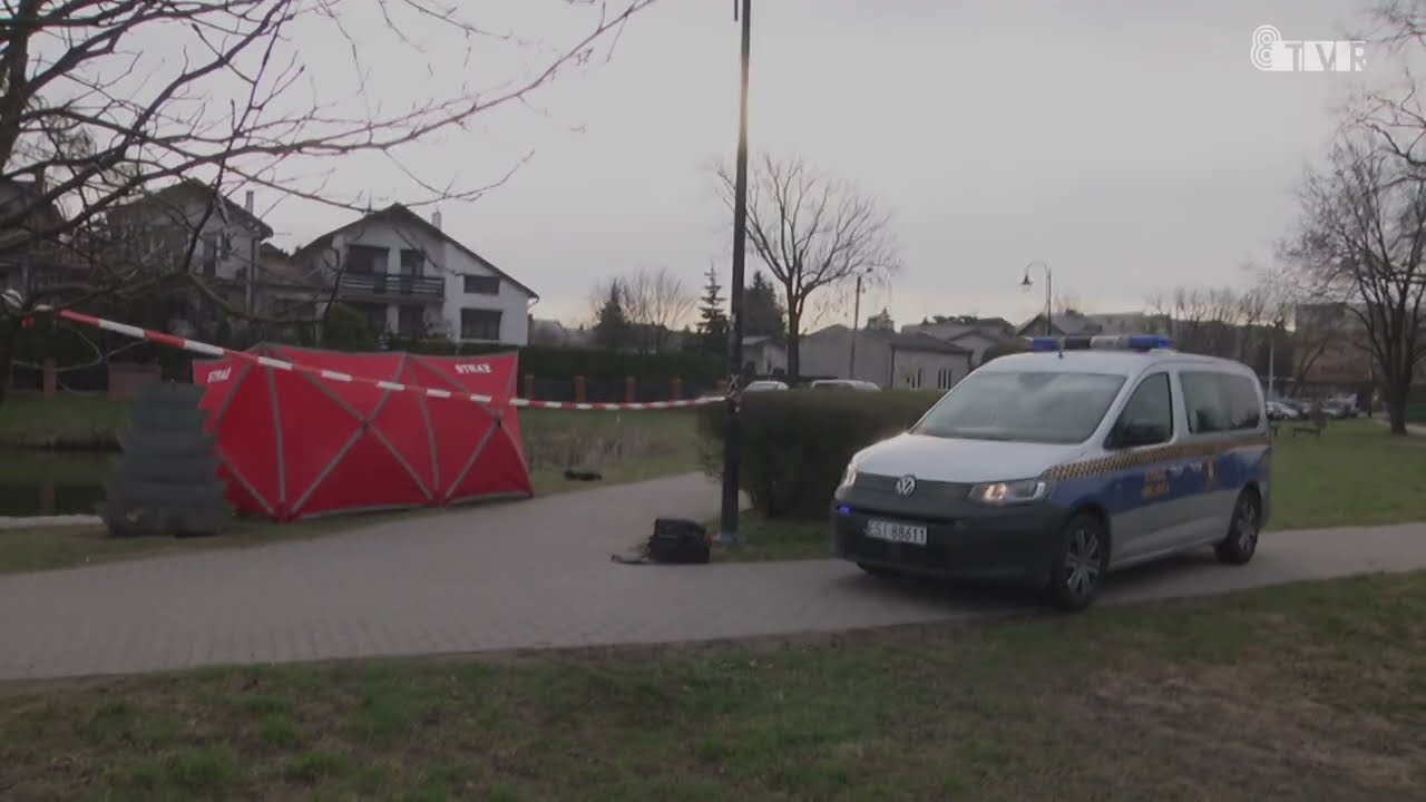 Tragiczny poniedziałek w Sieradzu. Ciało mężczyzny znalezione w stawie