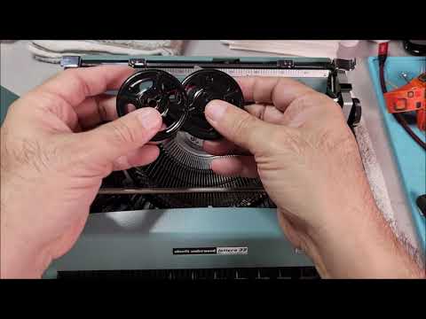 Olivetti Lettera 22 & 32 – Farbbandinstallation