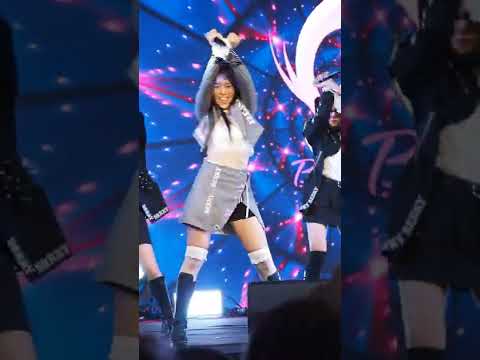 Bite Me - Berry Berry (Jingjung FanCam), Idol Exchange (03/09/22)