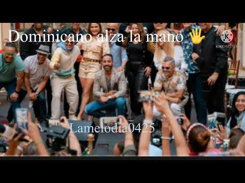 Dominicanos alza la mano 🖐 merengueros unidos en un patriótico merengue