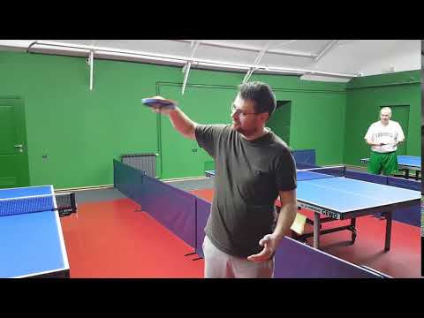 Hurricane III Neo, Hardness 40, Blue Sponge - Realy sticky rubber