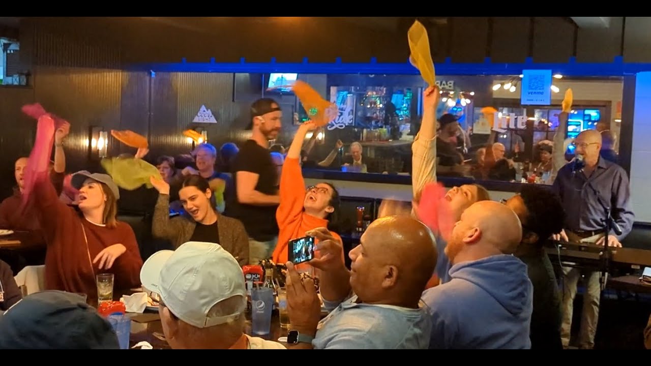 Promotional video thumbnail 3 for Jeffrey Bowen Music and Dueling Pianos