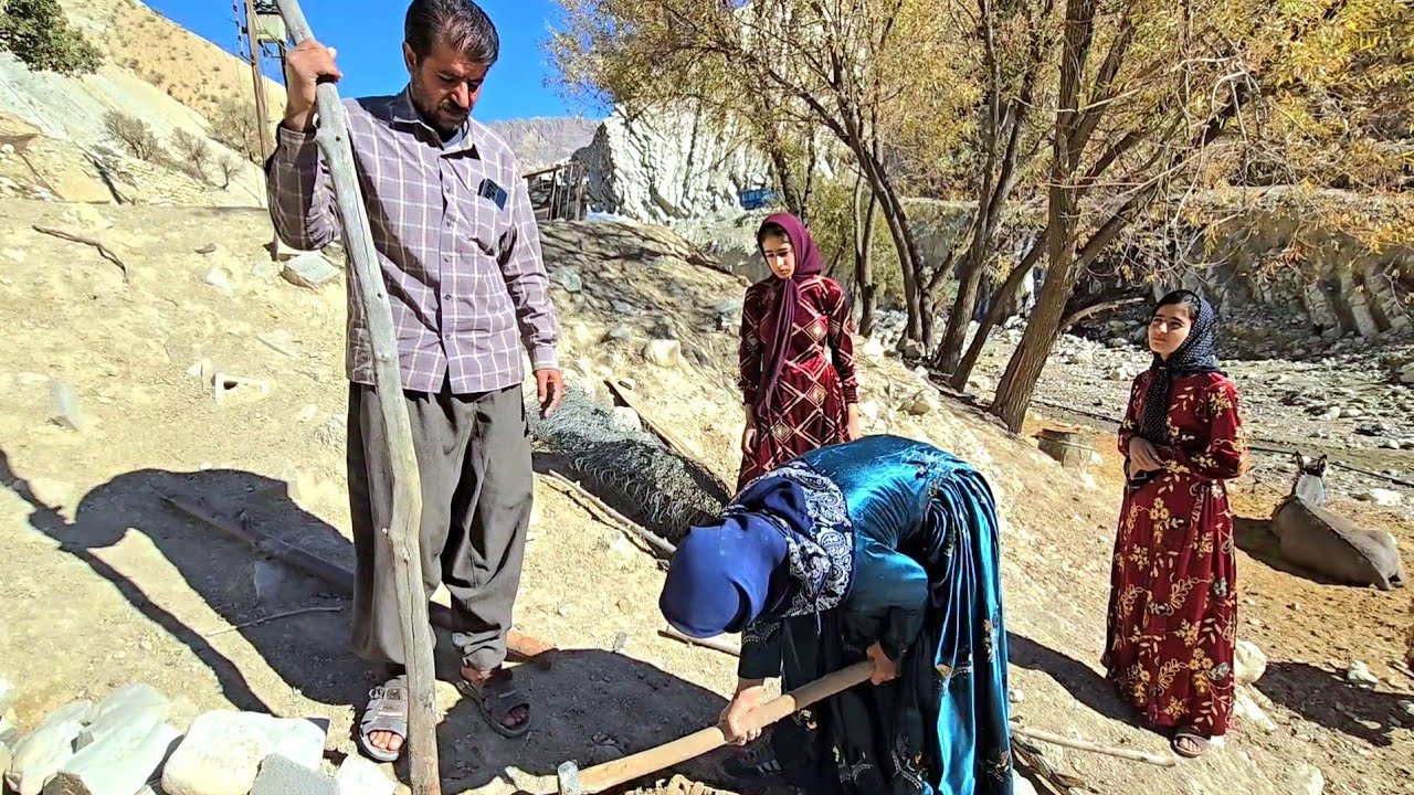 "From honey to the art of Khadija's hand; a simple but amazing day in the heart of rural life!"