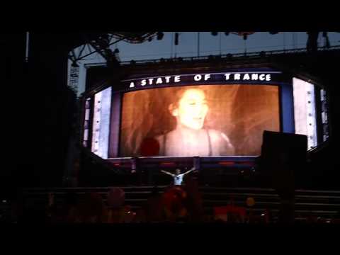 Armin van Buuren live @ A State of Trance 600: The Expedition - Miami - 03.24.2013 (Pt. 1)