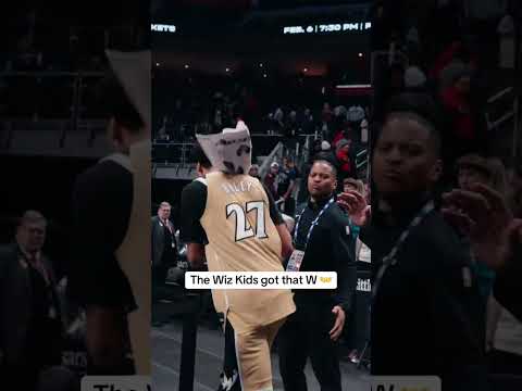 🗣️ YEAH WILLY J #lockerroom #washingtonwizards #detroitpistons #shorts #nba