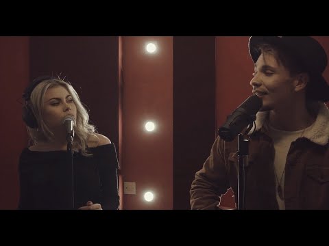 Žan Serčič & Sara Lamprečnik - Shallow (Live at Art Music)