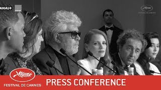 POST PALMARES  Press Conference  EV  Cannes 2017