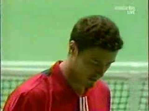 Safin - Federer Australian Open Final 2004 (11/15)