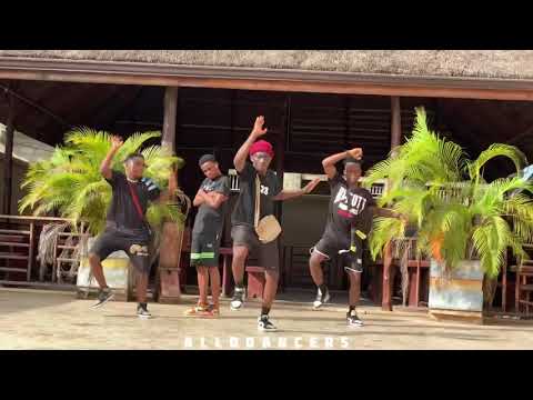 Paddoe - Maame Ada Official Dance Video