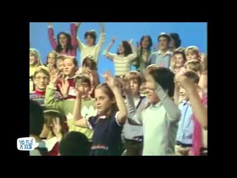 Maria Jesús y su Acordeón. 'El Baile de los Pajaritos'