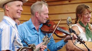 Music video thumbnail preview for Foghorn Stringband - Let Me Fall by Foghorn Stringband