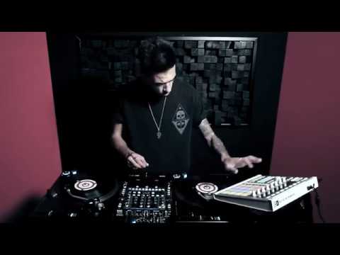 SLAIT STUDIO - CHAPTER 01