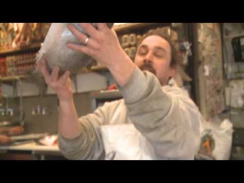 שירות - שוק הדגים בסיאטל SEATTLE "PIKE PLACE FISH CO