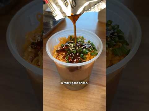 Viral Cucumber Salad with Noodles (2/30)