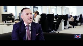 What does it take to be a shipbroker?