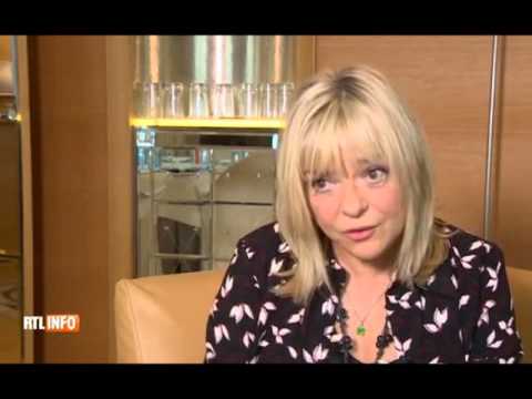 France Gall  interview  sur  la comédie musicale  *Résiste*