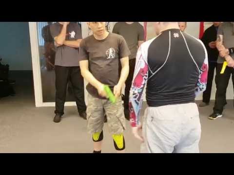 IZVOR Seminar Holland 2016 Pistol defence   Control the Weapon