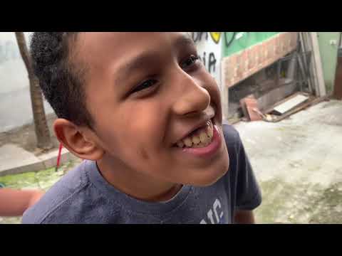 download lagu mp3 mp4 Tchola, download lagu Tchola gratis, unduh video klip Tchola