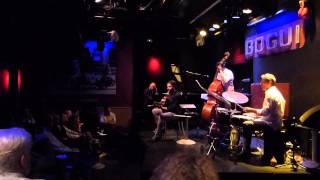 AARON DIEHL & DANI DE MORÓN / Bogui Jazz, 27 nov. 2014 "Santa Maria"