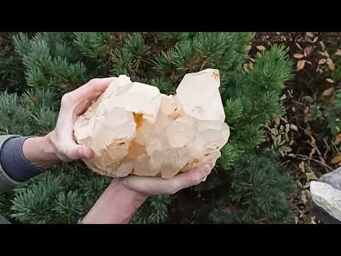 Drúza křišťál & křemen 6230 g - SLUNEČNÍ MĚSTO #křišťál