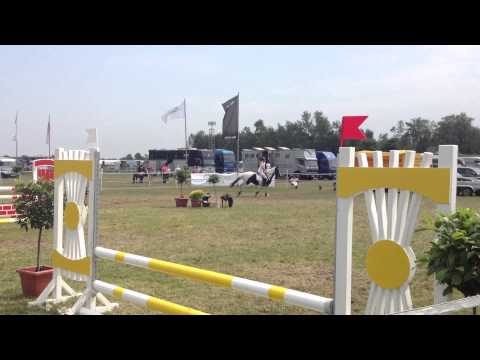 E Springen Jule Minou Norla