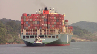 Container Ship MOL MAXIM at Gamboa - Panama Canal - Gaillard Cut (April 23, 2017)