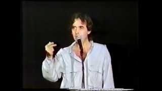 Serrat_La_Aristocracia_del_barrio_1984. Luna Park