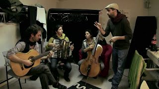 Les Ogres de Barback [avec Didier Super] - Blog de la tournée 2012 [Episode 7]