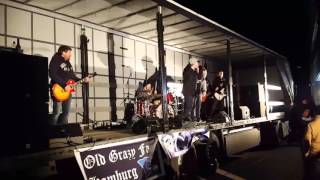 MAGGERS UNITED feat. ELVIS-HSV (live @HSV-Area 5.12.2015)