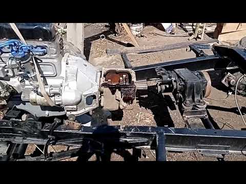 УСТАНОВКА НА ГАЗ 69 ДВИГАТЕЛЯ ДВИГАТЕЛЯ КПП РАЗДАТКИ ПЕРЕХОДНОГО КАРДАНА 18+