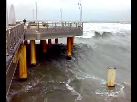 Mareggiata Tonfano 04/11/2009