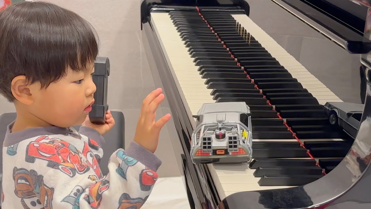 デロリアン DeLorean