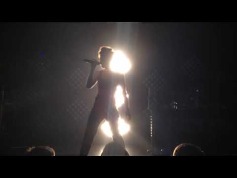 Kiesza, Hideaway. Live at Brixton Electric formally known The Fridge.