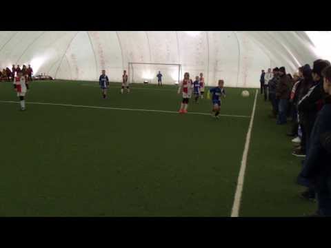 3. zápas: SKS U10 - FK Tygři Neratovice U11  5:1