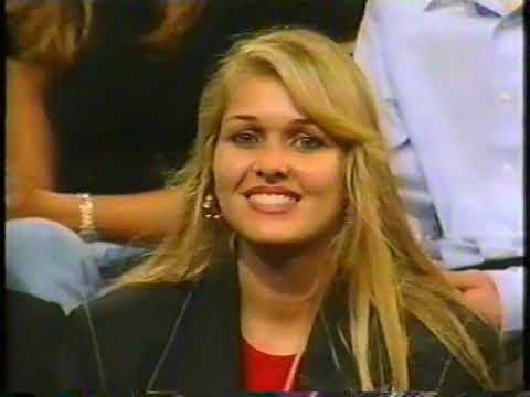 Jô Soares Onze e Meia | Leandro & Leonardo são os entrevistados, mas a atenção fica a Lyandra