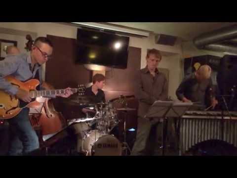 Spanish Winter - Martin Fabricius Trio feat. Neff Irizarry & Mathias Heise