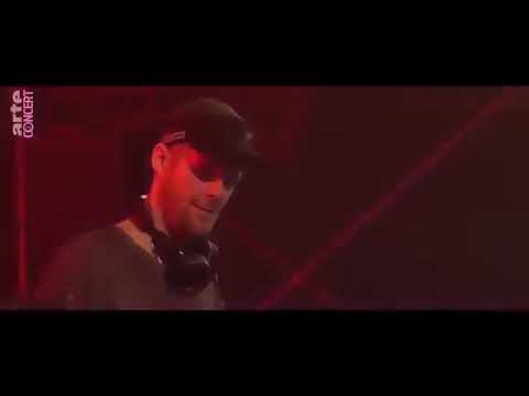 Adam Beyer playing 'Acid Test' by A*S*Y*S* @ Time Warp 2019