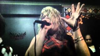 Cover Me Green  Throw Your Arms Around Me