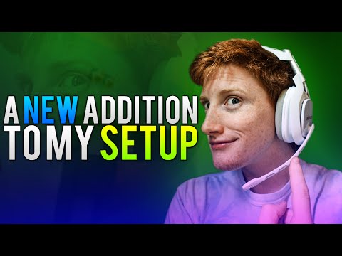 YouTube video about: What headset does scump use?