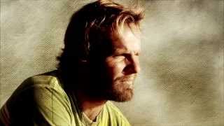 Oltre il confine ( con testo)