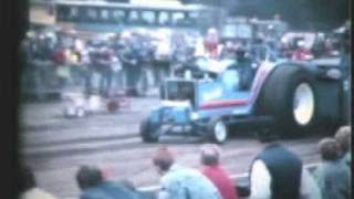 preview picture of video 'Tractorpulling Wierden 1989'
